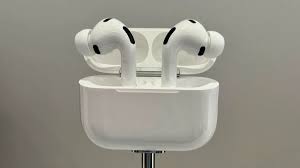 Apple AirPods 4